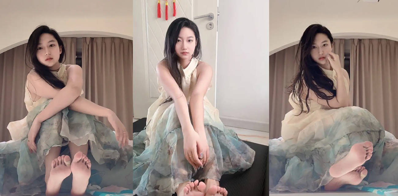 抖音网红 小佳甜心 金主直播间狂刷礼物 呆萌主播线下私密视频回馈 宿舍展示肥美蜜臀 反差感拉满！ - 51吃瓜网-51吃瓜网