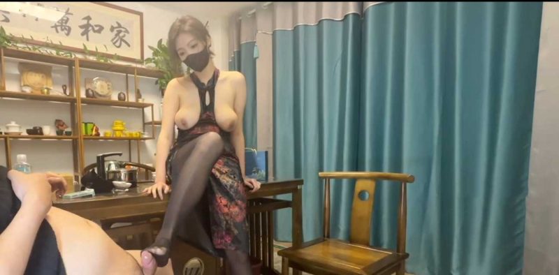 巨乳女神 情深叉喔 最新剧情福利 茶艺师的销售淫技 为了业绩出卖肉体 连续让老板内射两次！-51吃瓜网