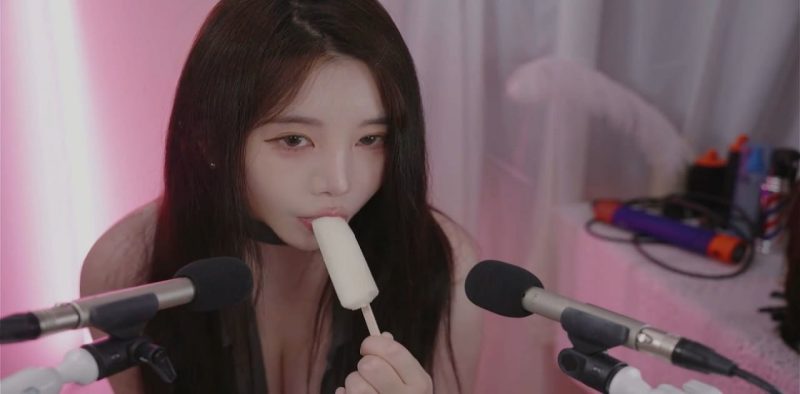 超美声优 Yoonying 最新ASMR福利 唇舌轻舔慢吮着冰淇淋 每个动作都散发致命的性感魅力！-51吃瓜网