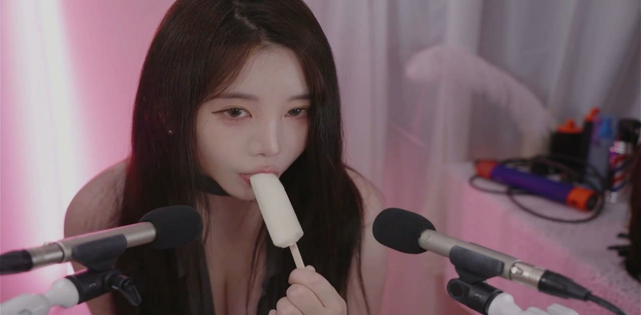 超美声优 Yoonying 最新ASMR福利 唇舌轻舔慢吮着冰淇淋 每个动作都散发致命的性感魅力！ - 51吃瓜网-51吃瓜网