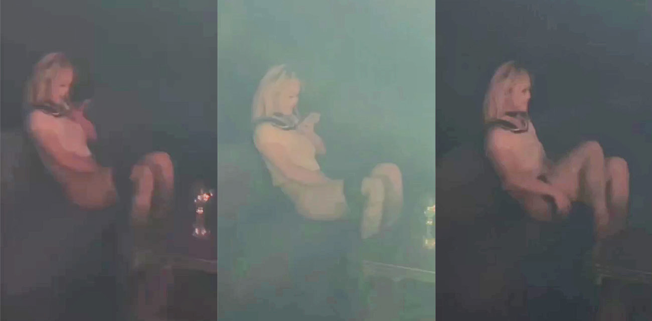 精神小妹酒吧一个人寂寞难耐 给炮友发诱惑视频勾引 直接在酒吧大厅自慰起来了！ - 51吃瓜网-51吃瓜网