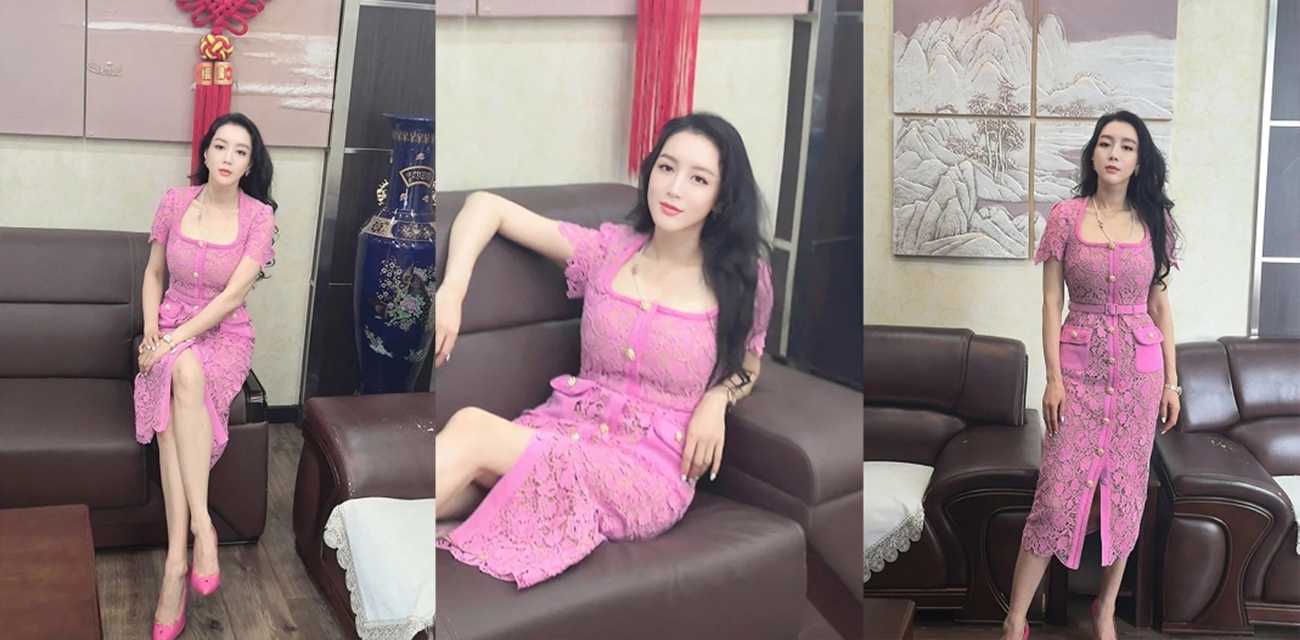 海角大神 与母缠绵 趁妻儿外出竟爆操肥臀老妈 美艳熟妇饥渴舔弄亲儿肉棒 被无套爆操淫荡吞下爱子浓精！ - 51吃瓜网-51吃瓜网