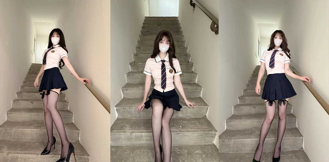 海角乱伦大神 奶气草莓 新作来袭 女儿一边用手机和男朋友玩狼人杀 一边被老爹爆操高潮喷水 对白超淫当！ - 51吃瓜网-51吃瓜网