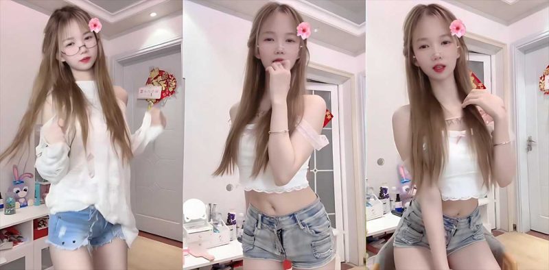 抖音清纯网红 妮子没烦恼 腾讯会议房间大放溢彩 直播性感裸舞令人赏心悦目！-51吃瓜网