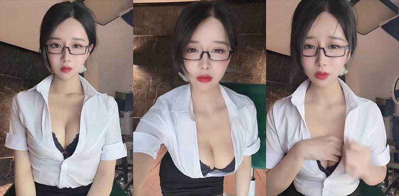 网易cc反差主播 小恩雅 课堂情景剧 黑丝老师上课被塞玩具 玩弄到窒息高潮 全程淫叫不断！-51吃瓜网