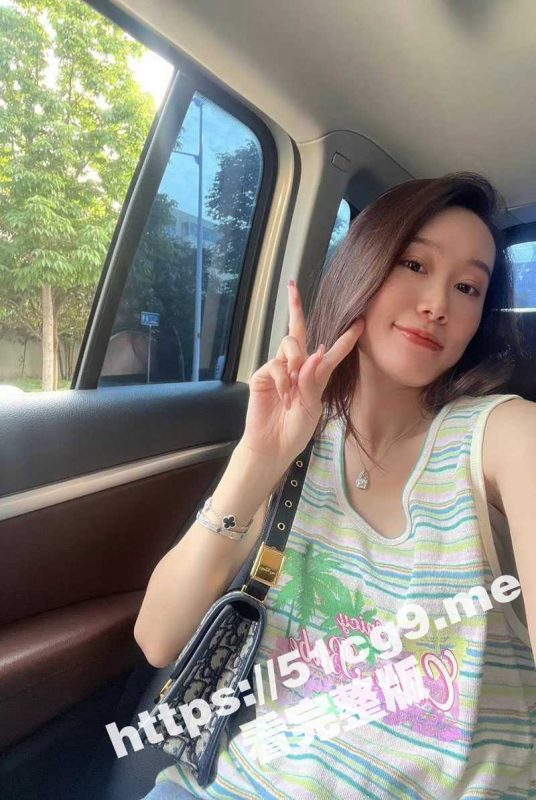 杭州西湖区 极品人妻李苗 从少女变少妇直到怀孕 与男友性爱私拍流 中出猛烈撞击极品蜜桃臀 后入内射完美露脸-51吃瓜网