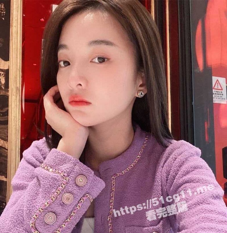 超火清纯系校花美少女 不二妹妹 大尺度私拍流出 蜂腰翘臀一线天白虎逼 不愧为宅男收割机-51吃瓜网