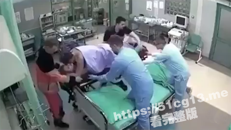 离大谱！男子和小三幽会被妻子发现 在避孕套涂上强力胶 结果刚插进去就被在了一起！-51吃瓜网