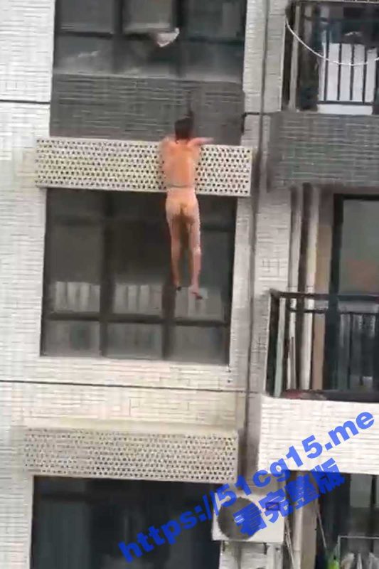 这年头不会点攀爬技术 你都没资格当隔壁老王！-51吃瓜网