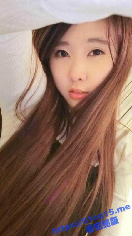 清纯学妹爱大屌！小小年级如此会玩 黑丝 内射 口爆 颜射等 分手后被渣男全网曝光！-51吃瓜网