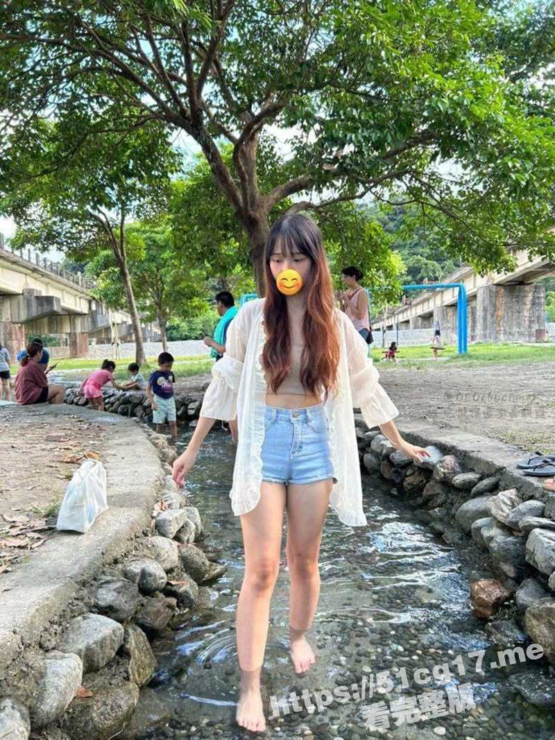 长相甜美清纯可爱的少女自拍视频泄露曝光！穿性感内衣车震打飞机 回到家足交被爆操！ - 51吃瓜网-51吃瓜网