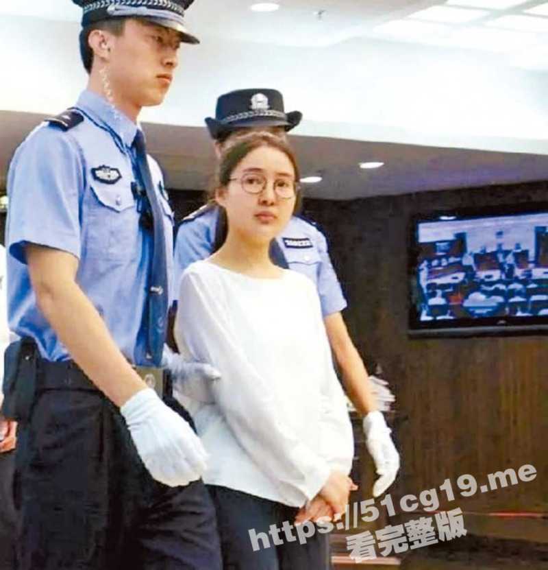 网红郭美美 出狱后再度成为关注焦点 回湖南益阳高调炫富嗮别墅 整容改头换面进军直播带货收入颇丰 - 51吃瓜网-51吃瓜网