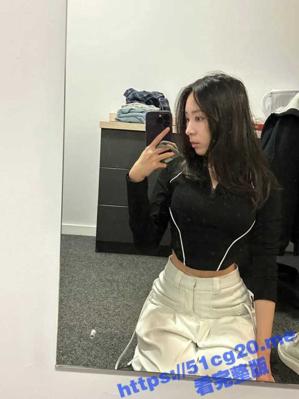 深圳某公司 高冷白领御姐女神 王琪 为了上位变身风骚母狗 在酒店被领导抽打无套爆操！-51吃瓜网