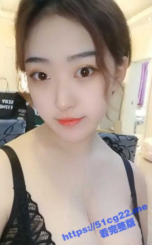 好女孩学习赚钱两不误！黑龙江艺术职业学院 反差巨乳学生妹 兼职做黄播 这对大奶子爱了！-51吃瓜网