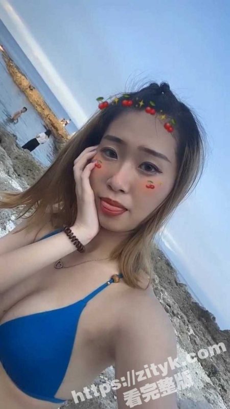 新加坡留学生Liying Lee 脚踏两只船 绿国内男友跟富二代学长口交后入狂操啪啪视频被fb群疯传-51吃瓜网