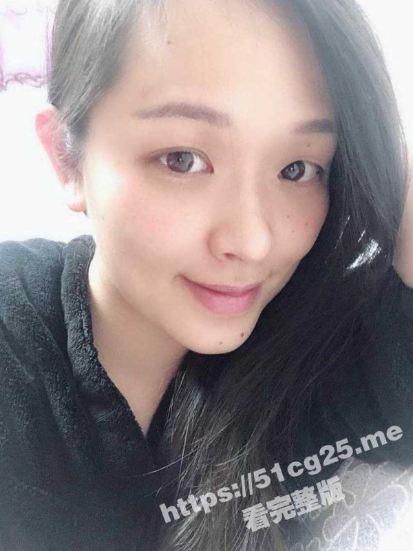 岳阳化妆品柜台营业员 戚嘉丽 笑起来很甜脱衣服很骚 分手后遭男友曝光自拍视频!-51吃瓜网