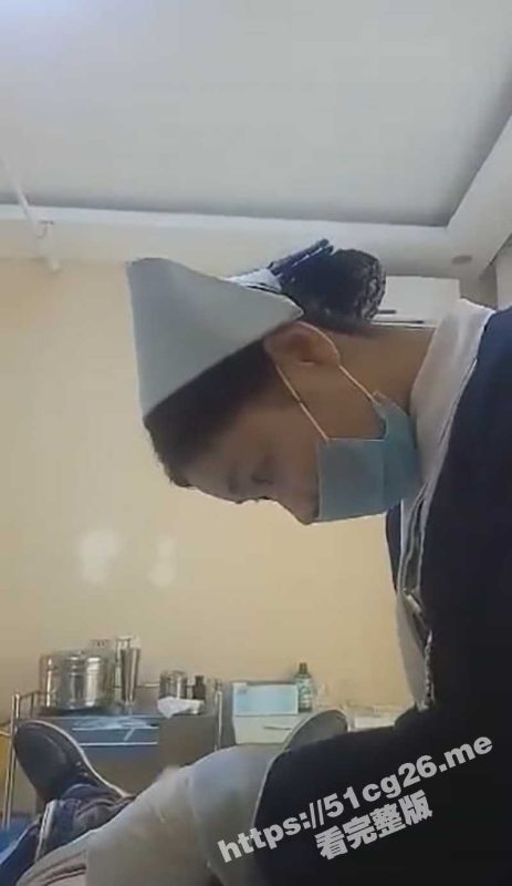 真实医院术后上药 高颜值小护士操作 鸡巴不听话的硬了怎么办？-51吃瓜网
