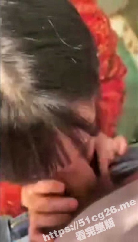 大哥在家趁嫂子洗澡 偷跑到浴室直接强上 紧张刺激对白 颜射亲嫂子真舒服太刺激了！-51吃瓜网