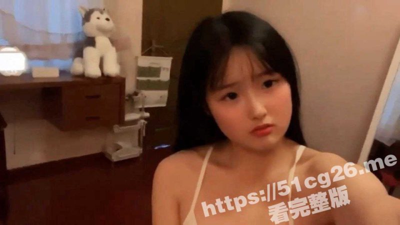 全网疯求！元气美少女 西西 抱着大玩具熊 露脸全身无死角展示少女胴体 从脚丫到美胸！！-51吃瓜网