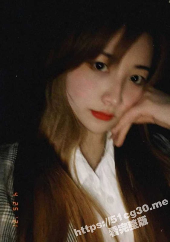 瓜友分享 杭州高颜值前女友 已分手偶尔兴致来了还能嗑一炮 口爆内射 可惜还没调教到位-51吃瓜网