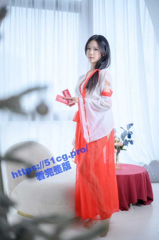 抖娘利世 最新定制私拍《私人驱邪》展现完美身材-51吃瓜网