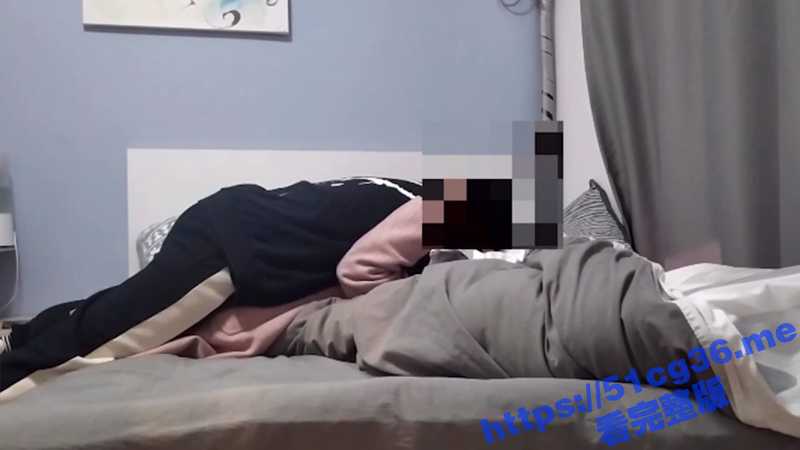 强推酒吧认识的清纯漂亮大学生 还假装处女 女主说不行一会儿你床单都是血 最后大叫裤子都还没脱你就要干-51吃瓜网