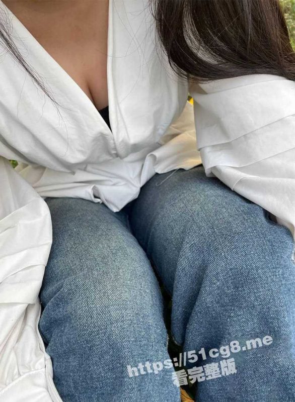 父女乱伦 我的女儿叫小沫 暑假期间父亲和女儿独处 后入蜜桃臀 极品大奶一只手握不住-51吃瓜网