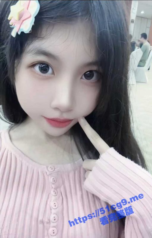 12月颜值最高选手！全网疯求系列 成都高校反差妹妹！怎么做到又清纯又那么骚的呢？-51吃瓜网