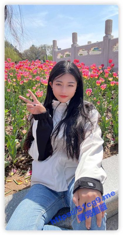 清纯女大学生下海 兼职做AMSR主播赚零花钱 受不了大哥礼物的诱惑 一步步越陷越深！-51吃瓜网