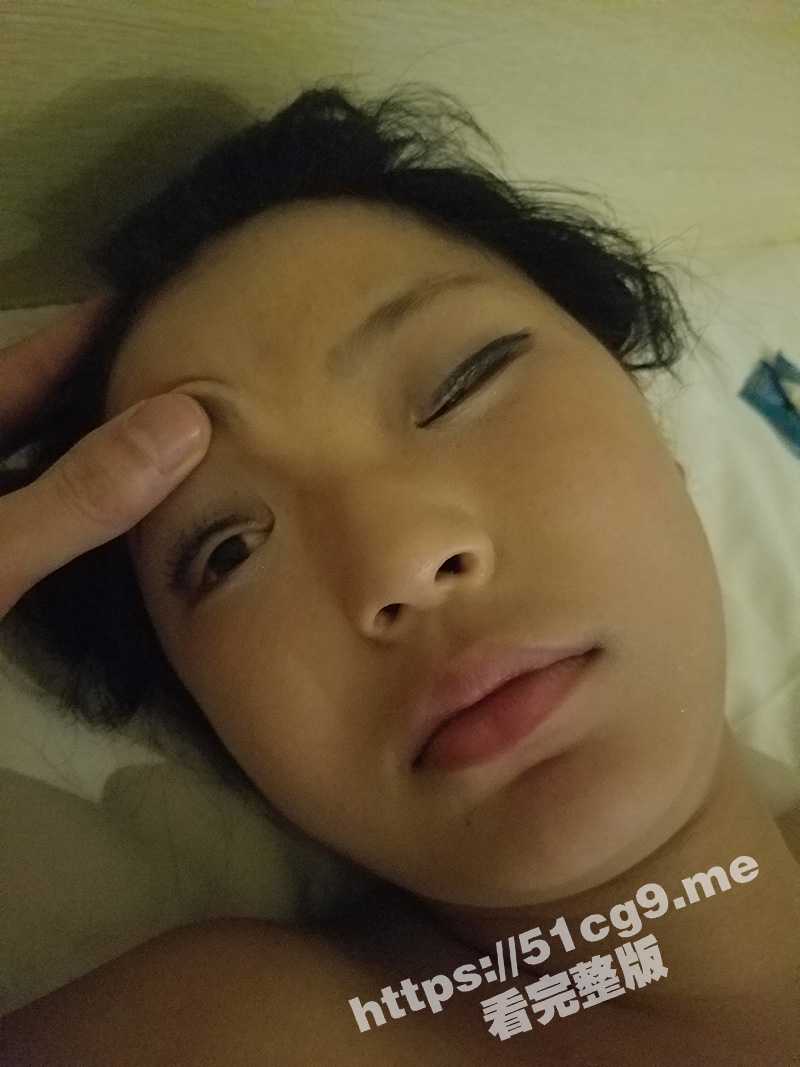 强奸魔下药迷翻公司美女前台 带回酒店各种姿势玩弄她的小嫩鲍 - 51吃瓜网-51吃瓜网