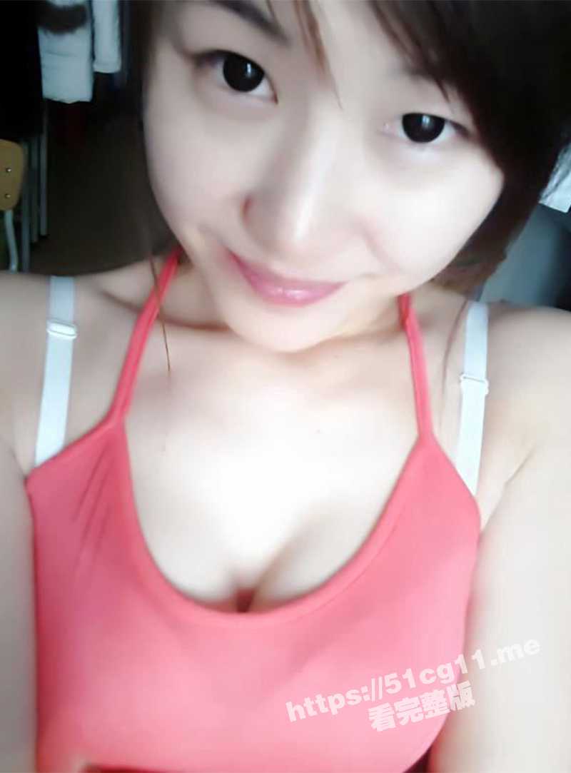 极品良家骚妻泄密流出 和老公日常性爱 各式制服诱惑 口技一流 完美身材后入翘臀 叫声甜美淫荡 - 51吃瓜网-51吃瓜网