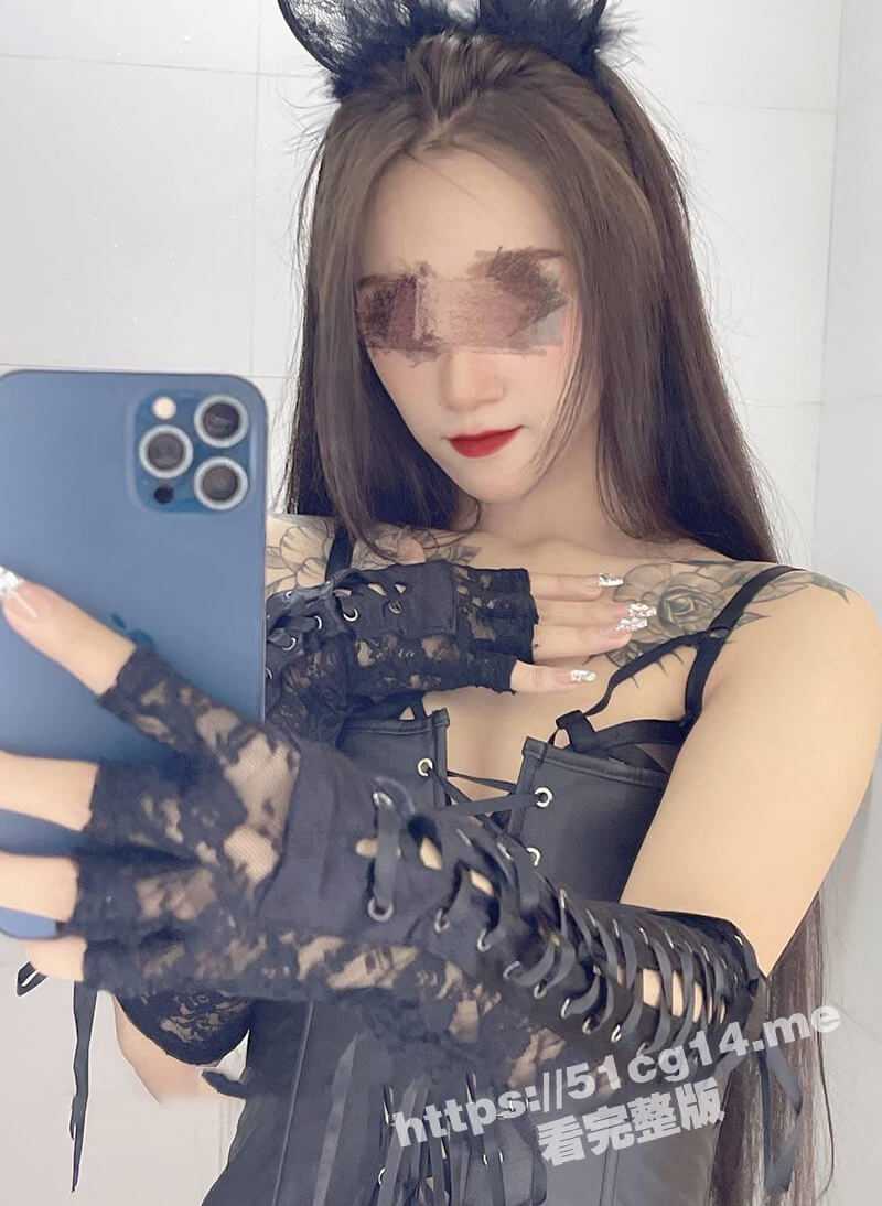 极品02年绿帽母狗情侣 洋洋洋 福利合集 非常听话的母狗一只 各种SM装束 随时随地拉过来打炮 - 51吃瓜网-51吃瓜网