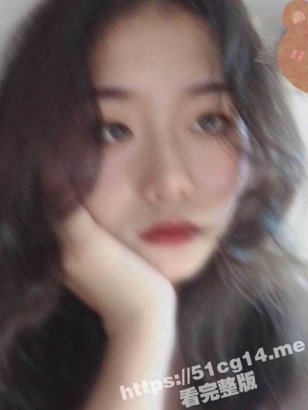 最强反差良家眼镜妹！穿着衣服是平胸文静清纯嫩妹 脱掉衣服就是巨乳反差骚货！-51吃瓜网