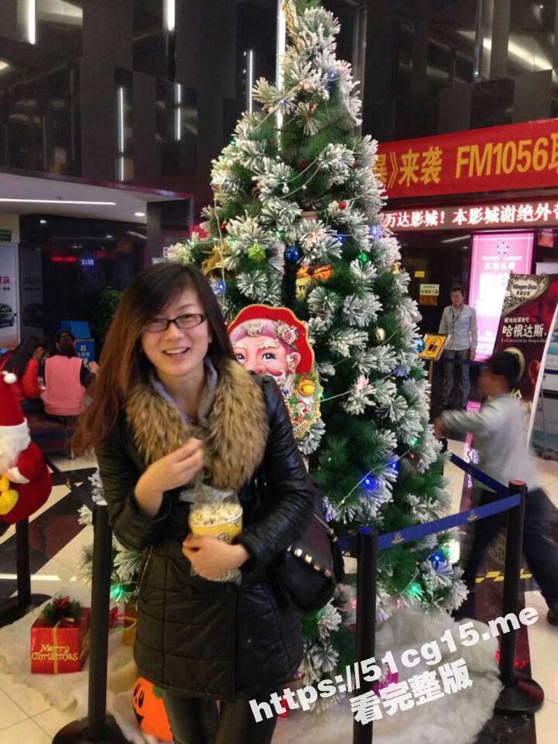 瓜友投稿曝光 青岛反差母狗 蔡亚丽 圣诞节和炮友酒店激情啪啪 后入骚臀被内射自拍流出！ - 51吃瓜网-51吃瓜网