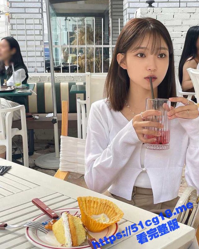 韩国小哥 约炮桃园极品瑜伽讲师 现场直播！疯狂舌吻舔胸 舔屁股沟 棒子活不错！-51吃瓜网