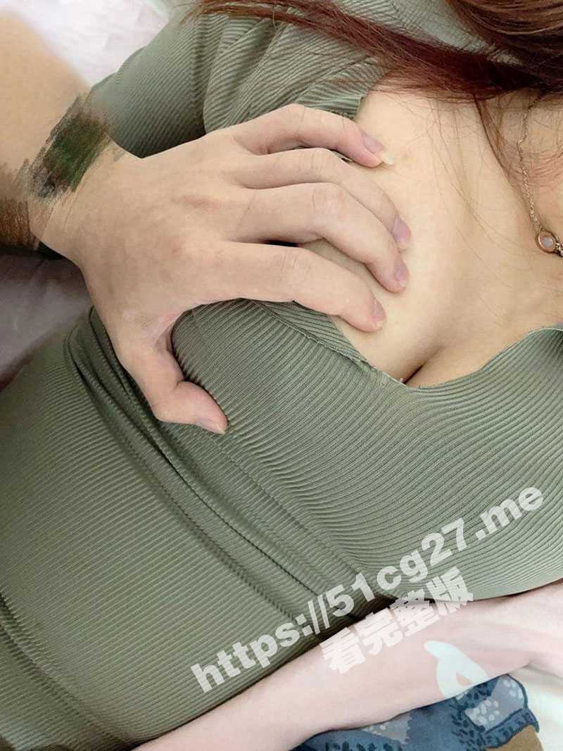 母子乱伦! 性感单亲骚妈昨晚被隔壁张叔艹完内射后,我接着继续把妈妈草爽了 妈妈终于同意让我内射了 - 51吃瓜网-51吃瓜网