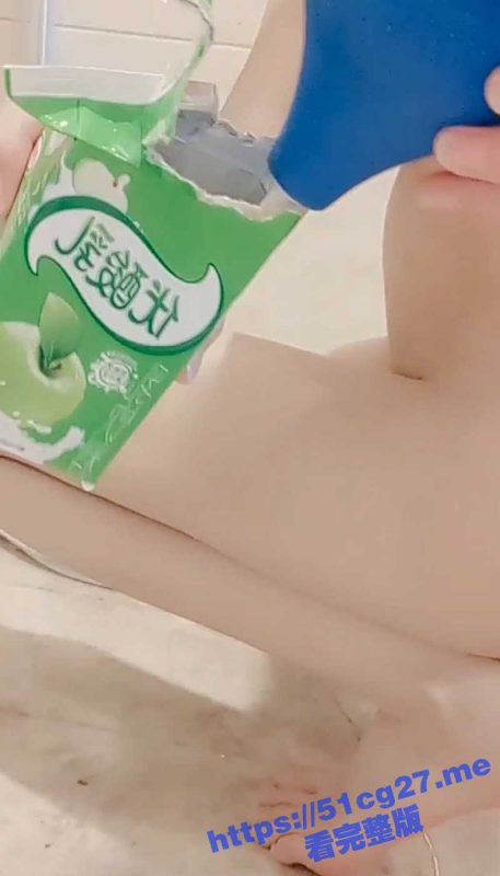 推特网黄 NaNaDYB 极品嫩逼 定制原味内裤全过程 优酸乳灌肠 水晶棒捅屁眼 内裤塞嫩穴-51吃瓜网