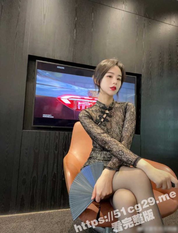 买车送车震 试驾送口爆！奥迪销冠 卖车的王阿姨 卖个车被骑起来操 你还在等什么？-51吃瓜网