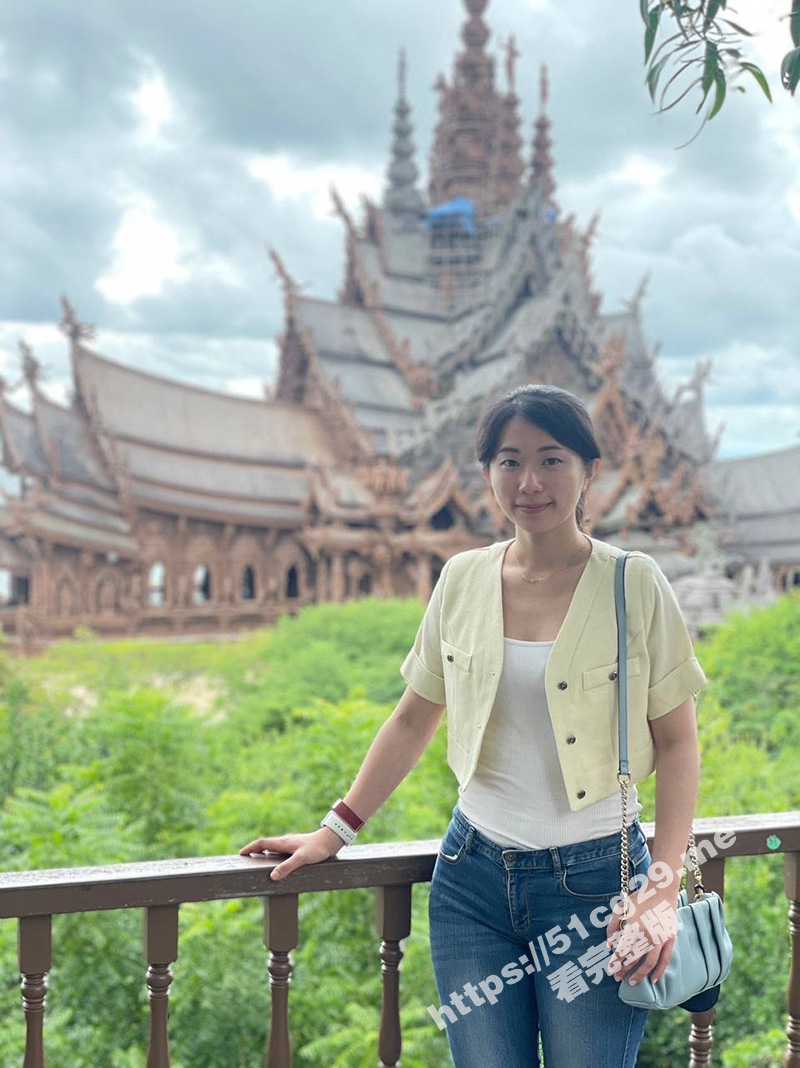 十个眼镜九个骚!骚货反差眼镜妹和男友视频自慰 分手后视频被曝光流出 - 51吃瓜网-51吃瓜网