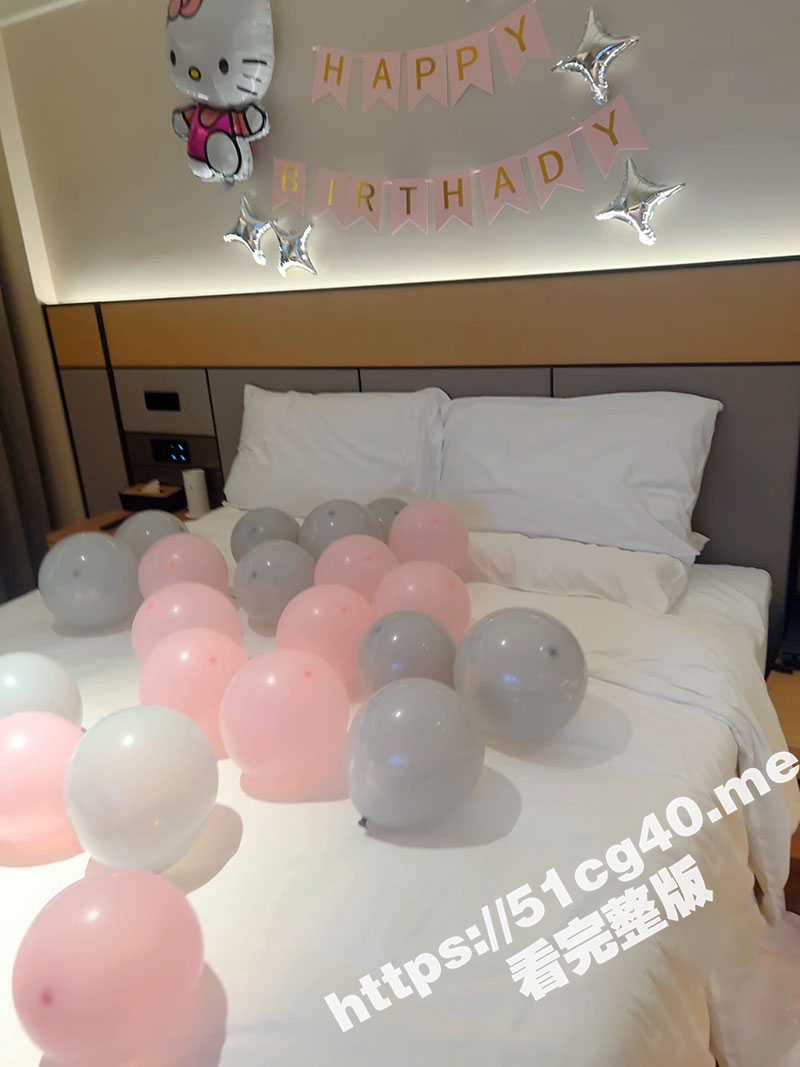 会喷水的亲姐姐 新作 姐姐生日当天穿上婚纱 酒后在婚房潮喷不断 吞下我全部精液 - 51吃瓜网-51吃瓜网