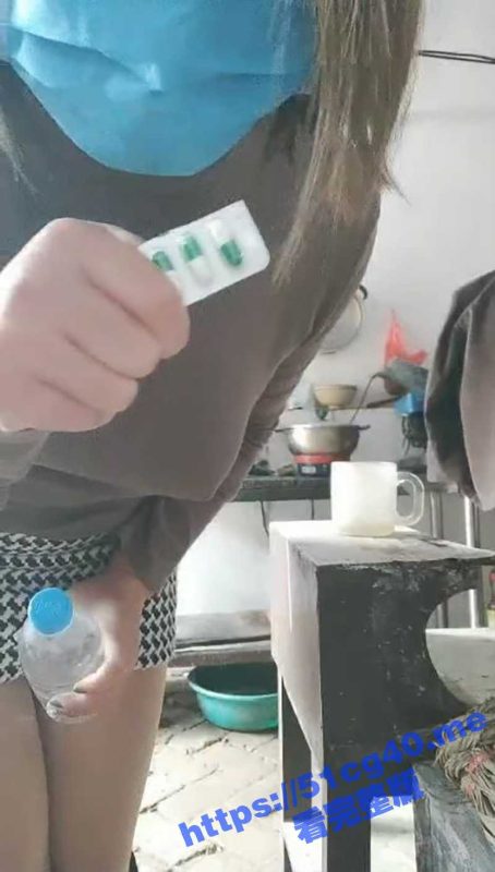 熟女燕姐带着伟哥去勾引五保户 这大爷不简单啊 直接把燕姐搞到喷水大爷 燕姐身材是真好啊-51吃瓜网