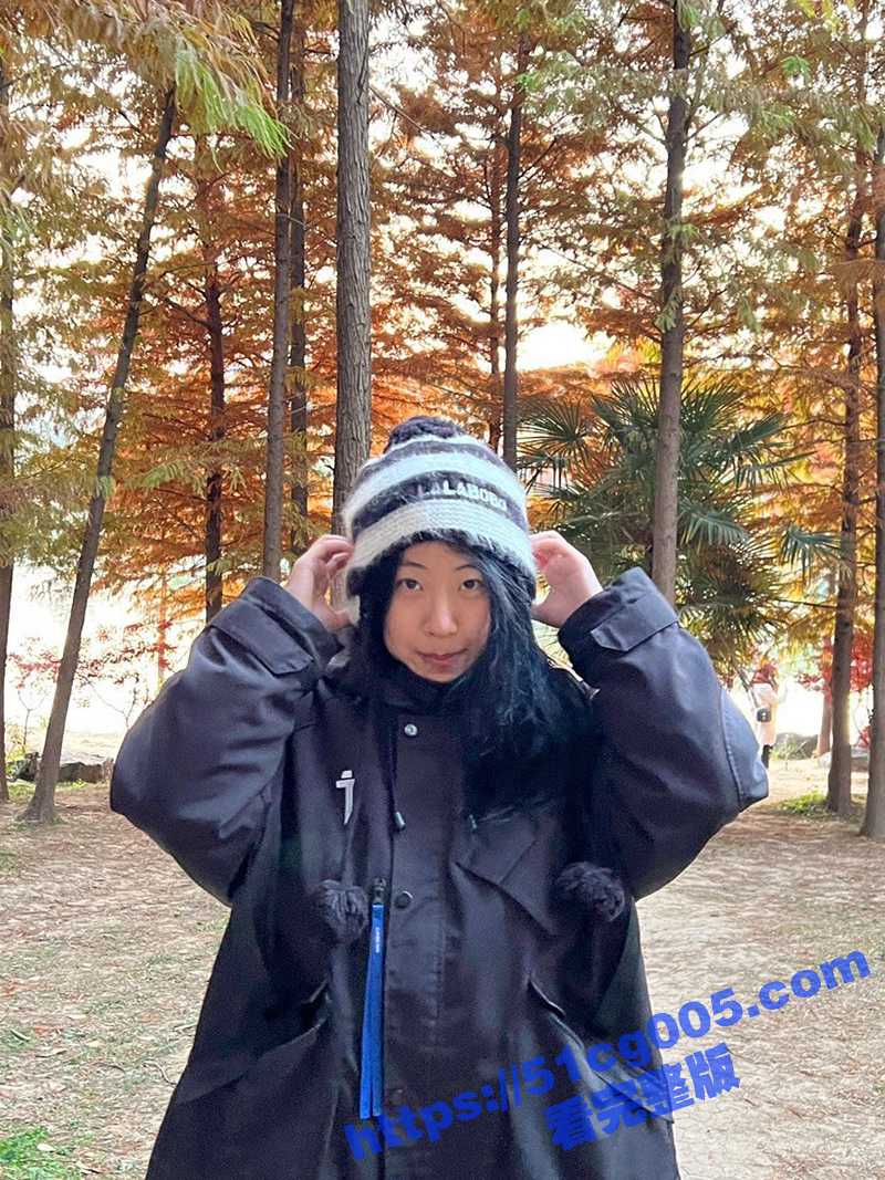 长春理工大学 短发学生妹 何莉佳 和男友裸聊视频流出 翻白眼吐舌头将反差婊演绎的淋漓尽致！ - 51吃瓜网-51吃瓜网