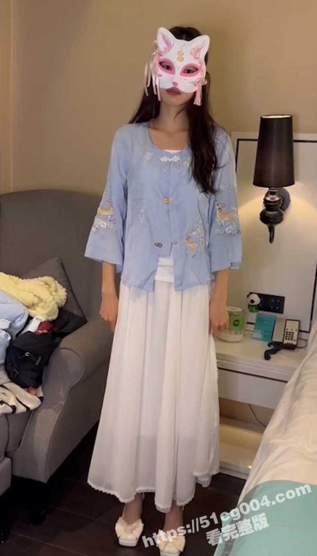 长沙处女妹妹 酒店写真约拍 芬芳的栀子味道扑鼻而来 清纯的无忧无虑年纪真好！-51吃瓜网