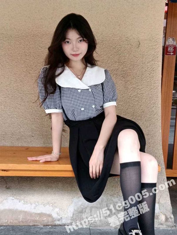 云南经管职业学院 杨鸿瑶 与男友长期异地恋 饥渴难耐找了个体校炮友 被体育生无情打桩！-51吃瓜网