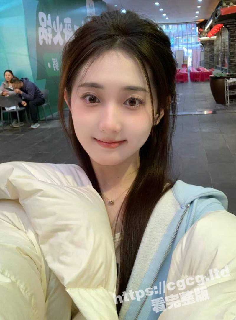 四川音乐学院 播音系学生 杨莹 兼职外围 厕所超长口交 母狗蹲在地上认真口活 眼里只有鸡巴! - 51吃瓜网-51吃瓜网