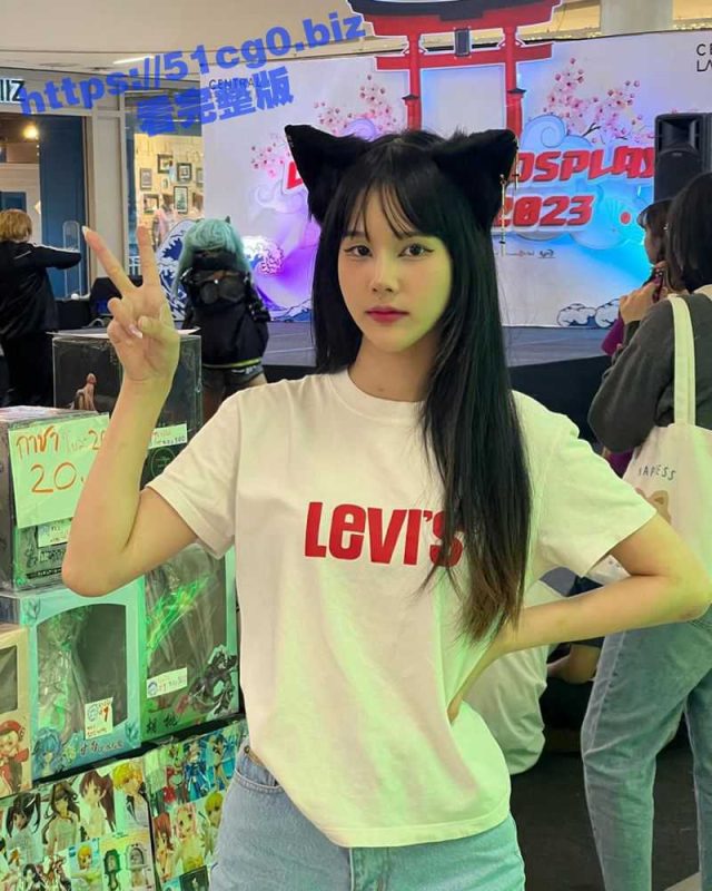 泰国极品女大学生 tanhttp 多部私密视频泄密流出  妹子全身粉嫩一线天小穴一模就出水-51吃瓜网