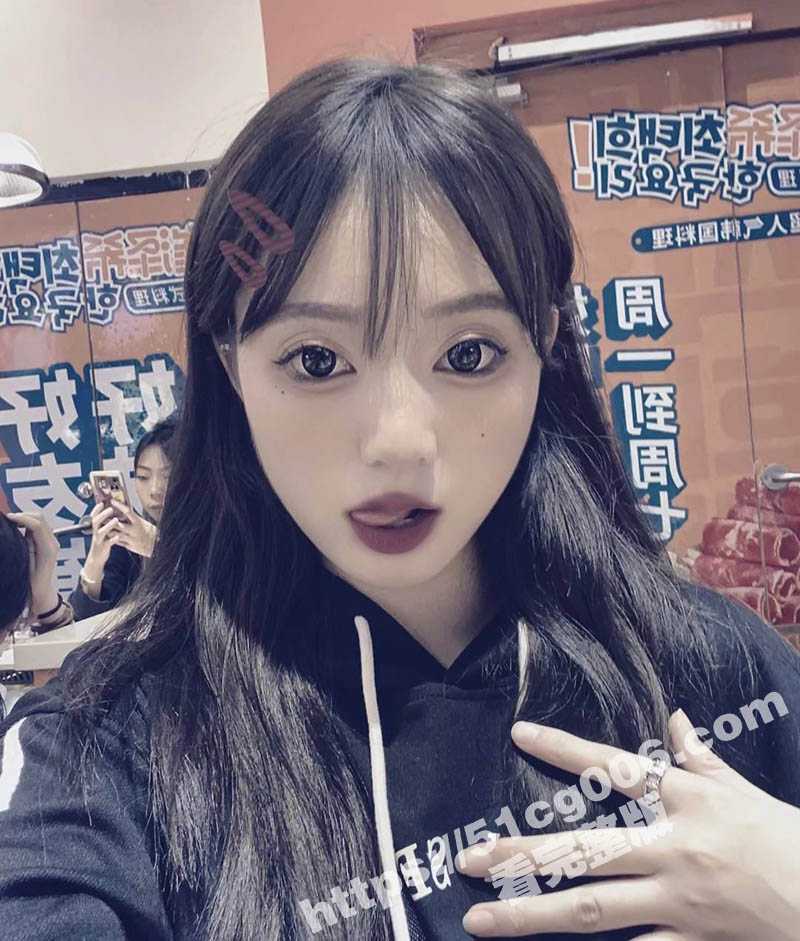 济南美甲店老板娘 已婚小少妇婚内出轨 老公出差期间 带炮友回家做爱 拍摄视频留念曝光 - 51吃瓜网-51吃瓜网