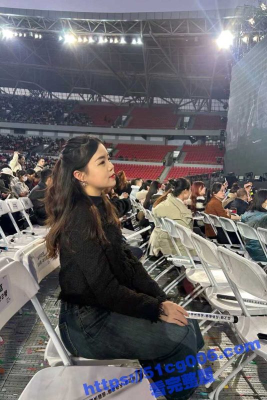 南京性感女大学生 被体校炮友像炮机一样疯狂打桩爆操！还被无套中出！-51吃瓜网