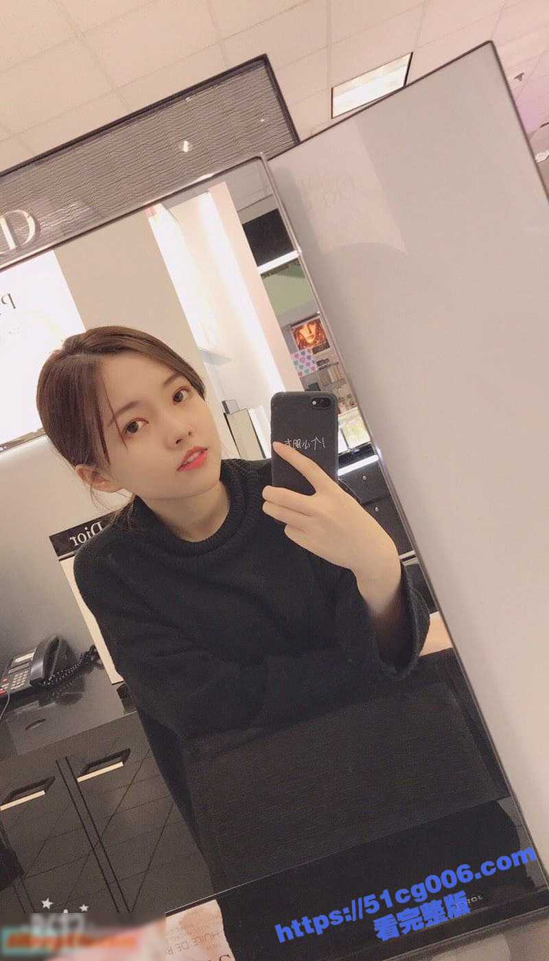 情侣云盘流出 高颜值妹子 李天宜 与男友啪啪口交性爱自拍 - 51吃瓜网-51吃瓜网