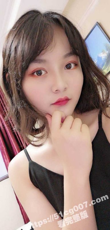 清纯学妹教学楼为校工口交第二弹 妹子竟然是我前女友 谈了新的男朋友 估计还不知道她是公交车-51吃瓜网